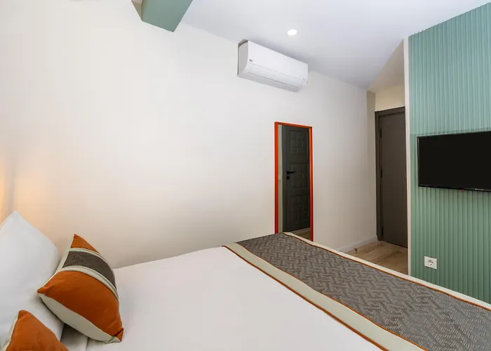 Homestay Echinus Lara Hotel Antalya