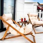 Echinus Lara Hotel Homestay