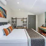 Homestay Echinus Lara Hotel *