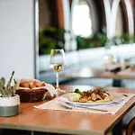 Homestay Echinus Lara Hotel Antalya