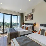 Homestay Echinus Lara Hotel *