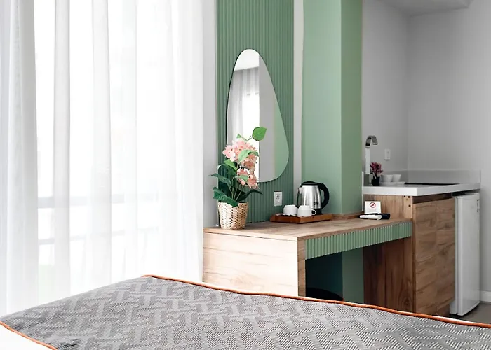 Pansiyon Echinus Lara *